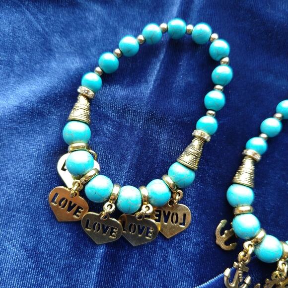 Turquoise Arm Stack 3 Bracelet Set blue beads gold Love & Anchor charms - Picture 6 of 8
